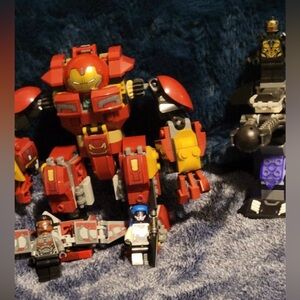 Lego avengers hulk buster set
